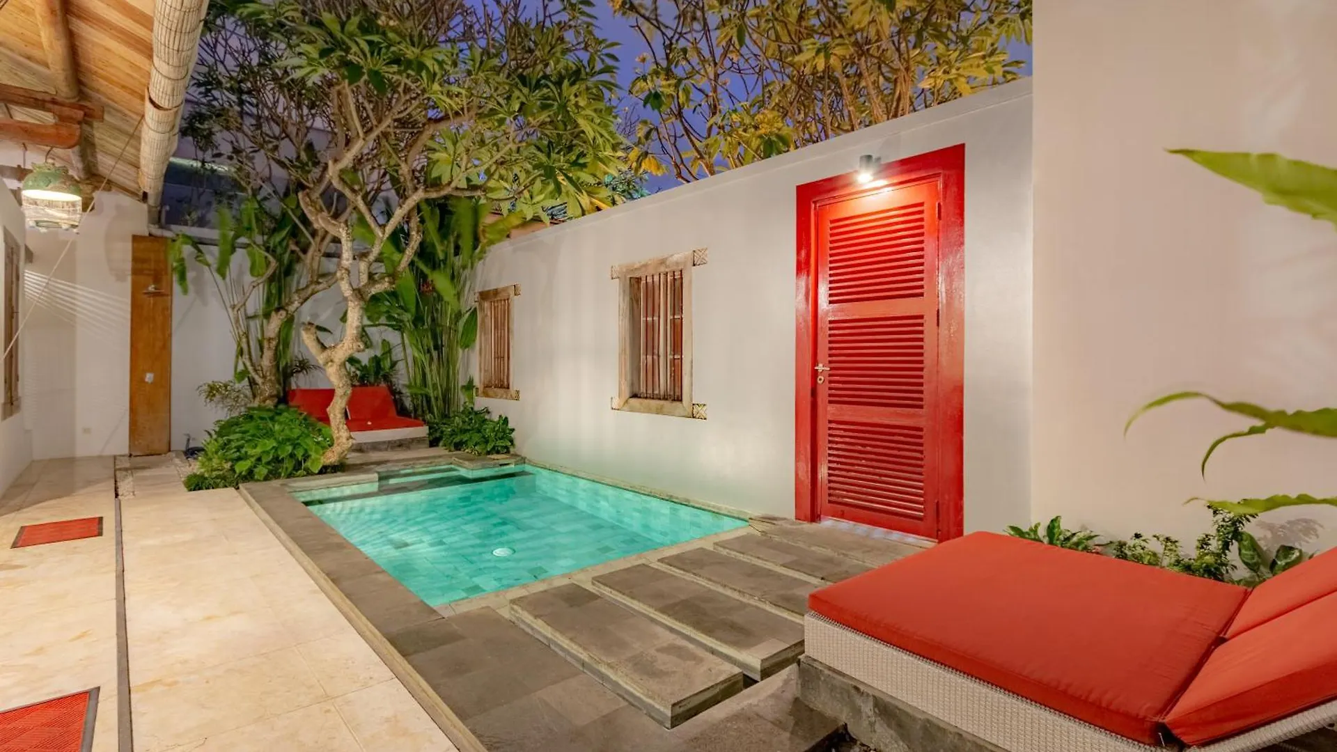 Bali Ginger Suites & Villa Семиньяк