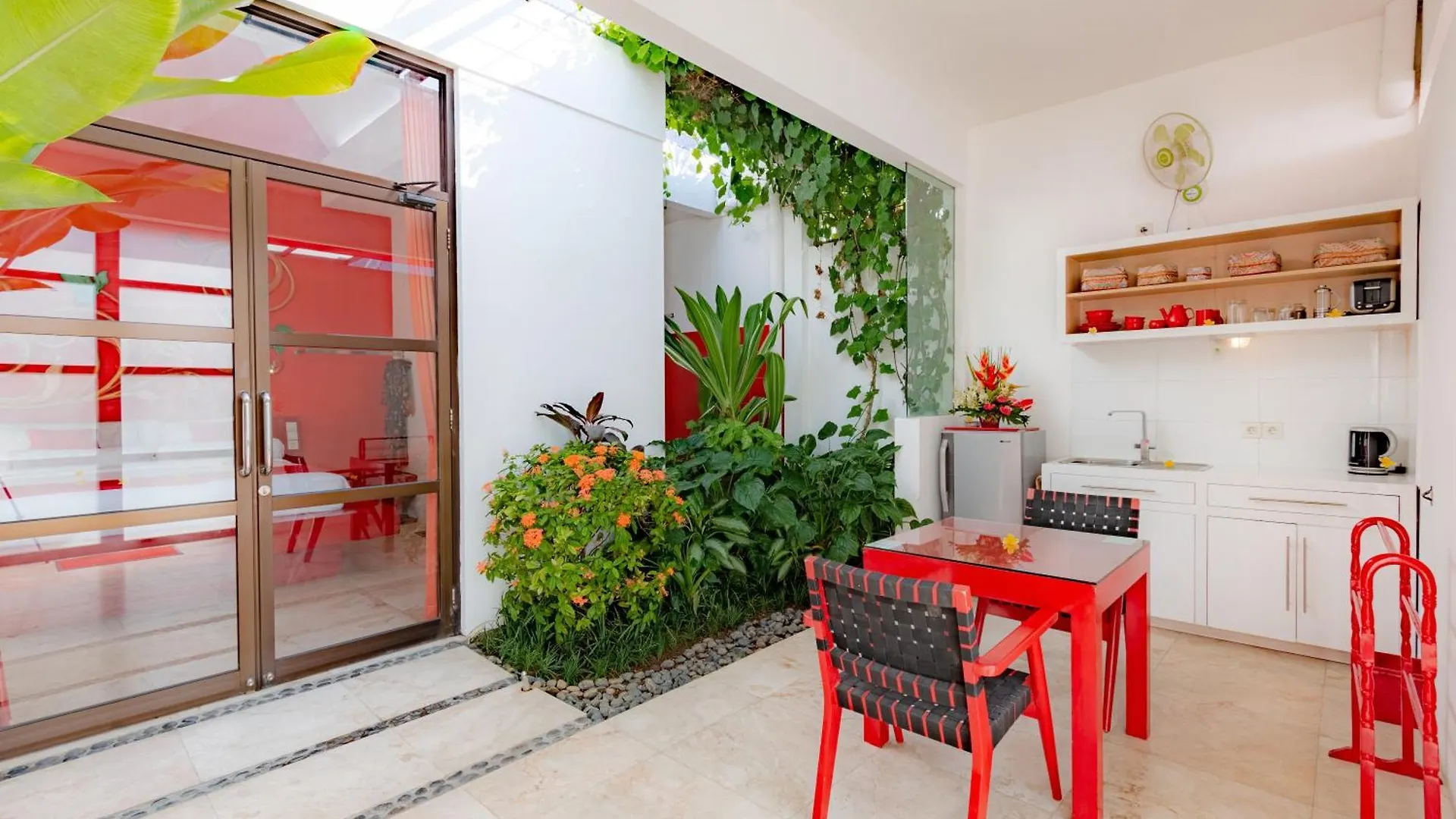 Bali Ginger Suites & Villa Семиньяк
