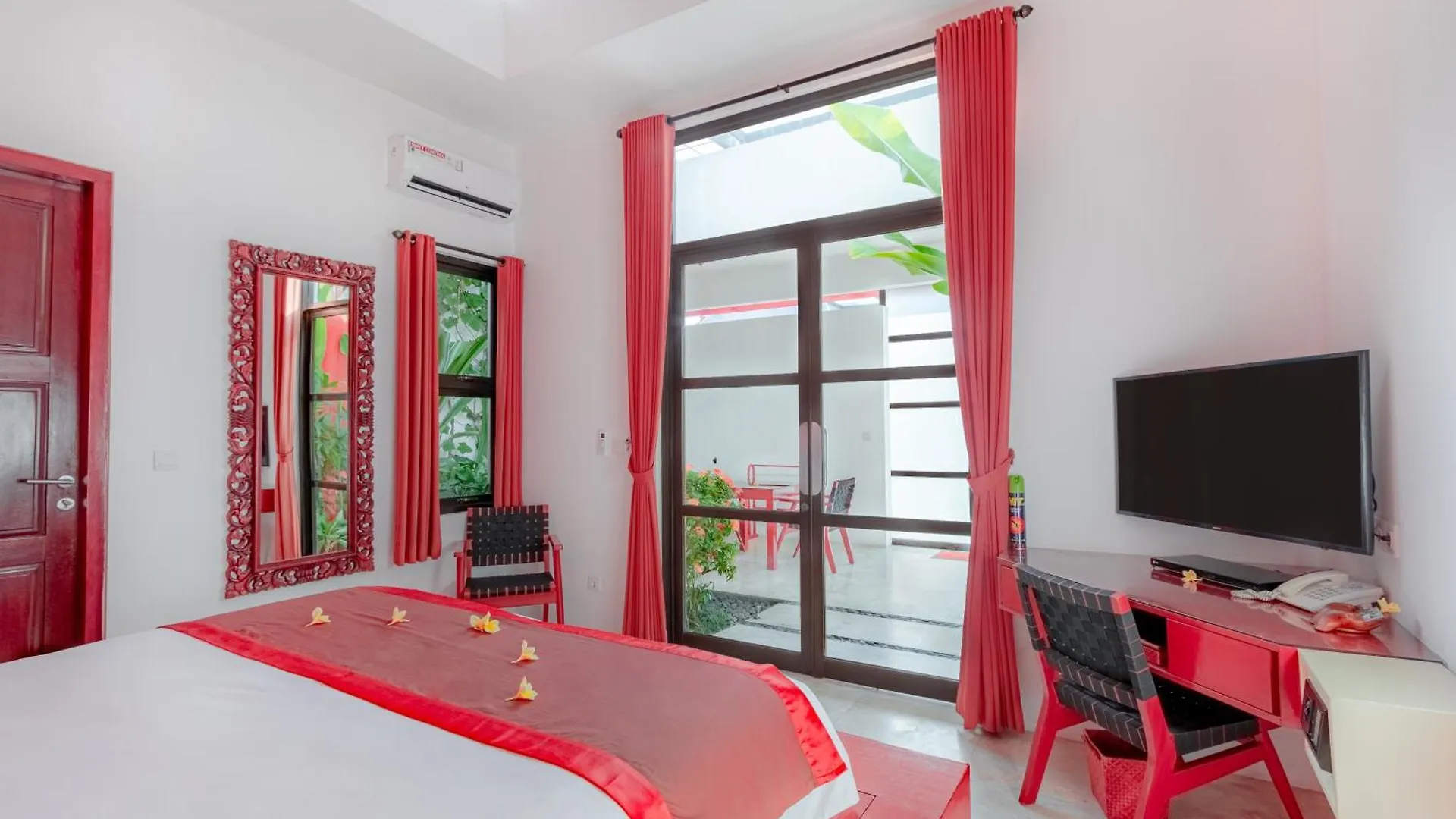 Bali Ginger Suites & Villa Семиньяк 0*,  Индонезия