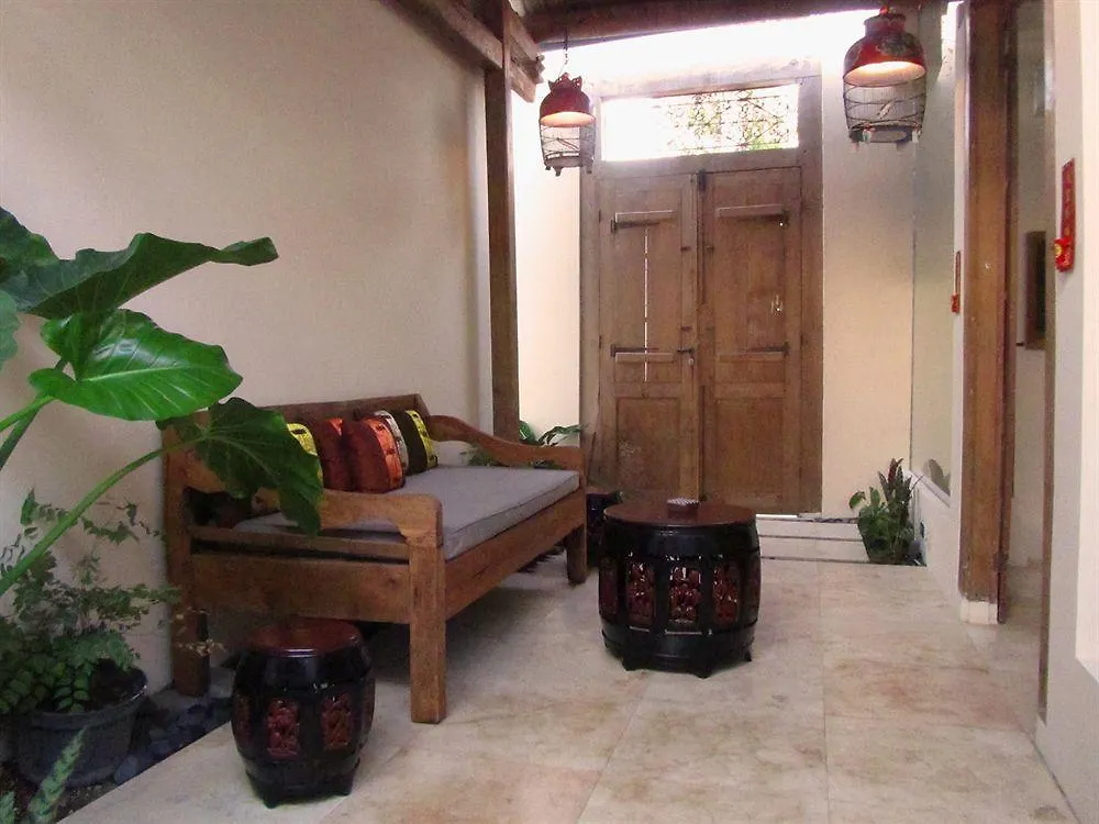 Bali Ginger Suites & Villa Семиньяк